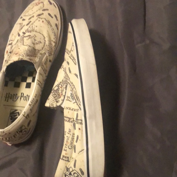 harry potter vans limited edition - Picture 3 of 4